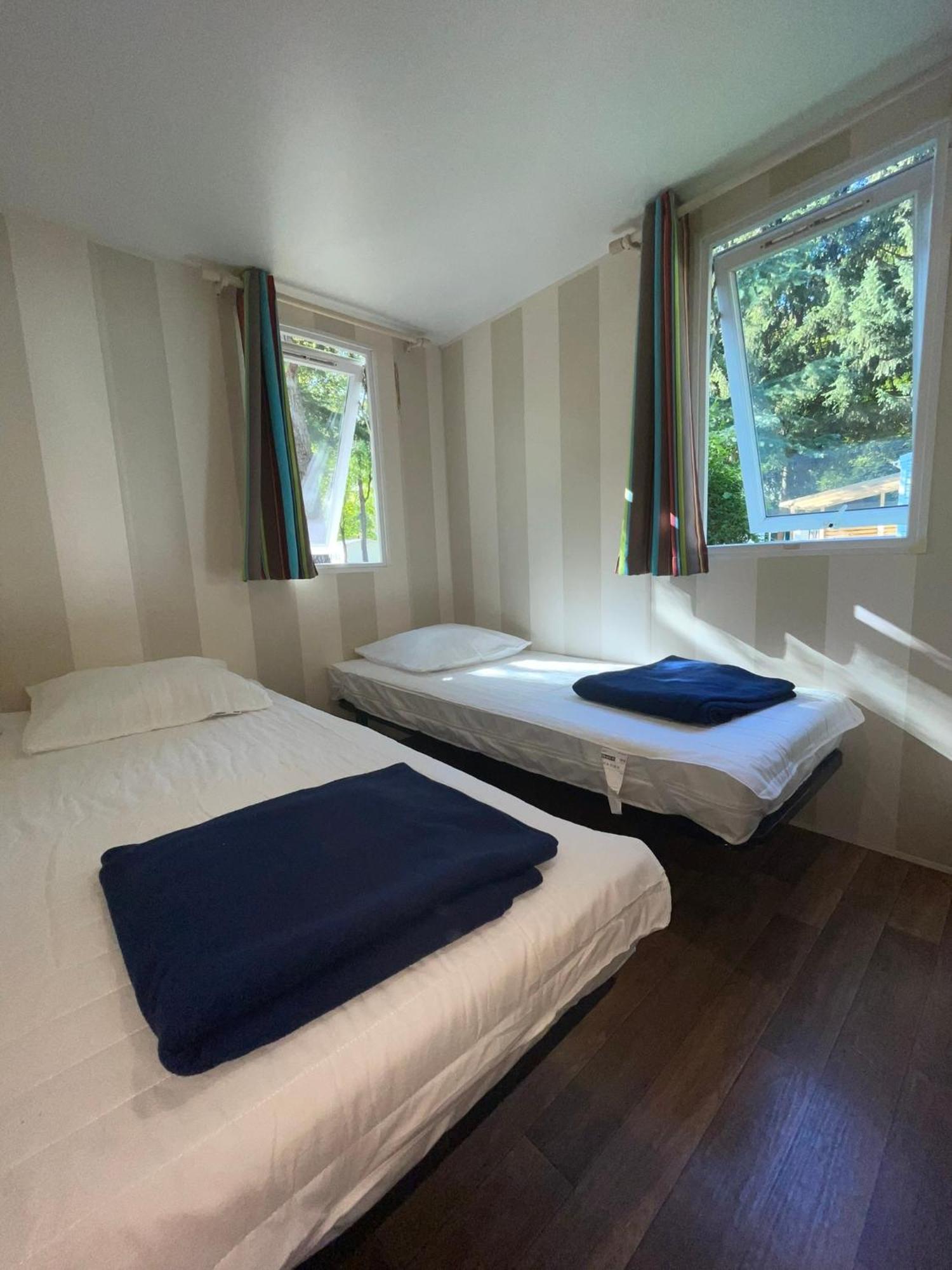 Chez Philippe Et Sylvie - 2 Bungalows Pour 5 Proche Europa-Park Boofzheim Buitenkant foto